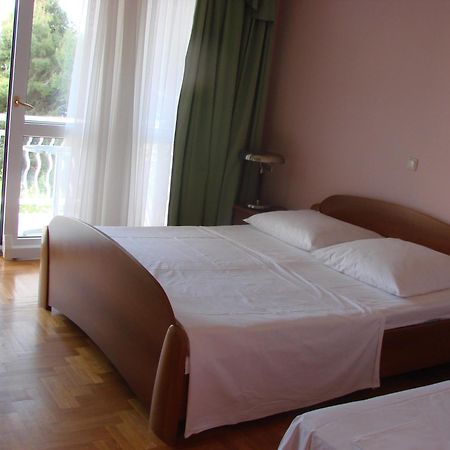 Apartments Happy Island Rab Rab Town Ngoại thất bức ảnh