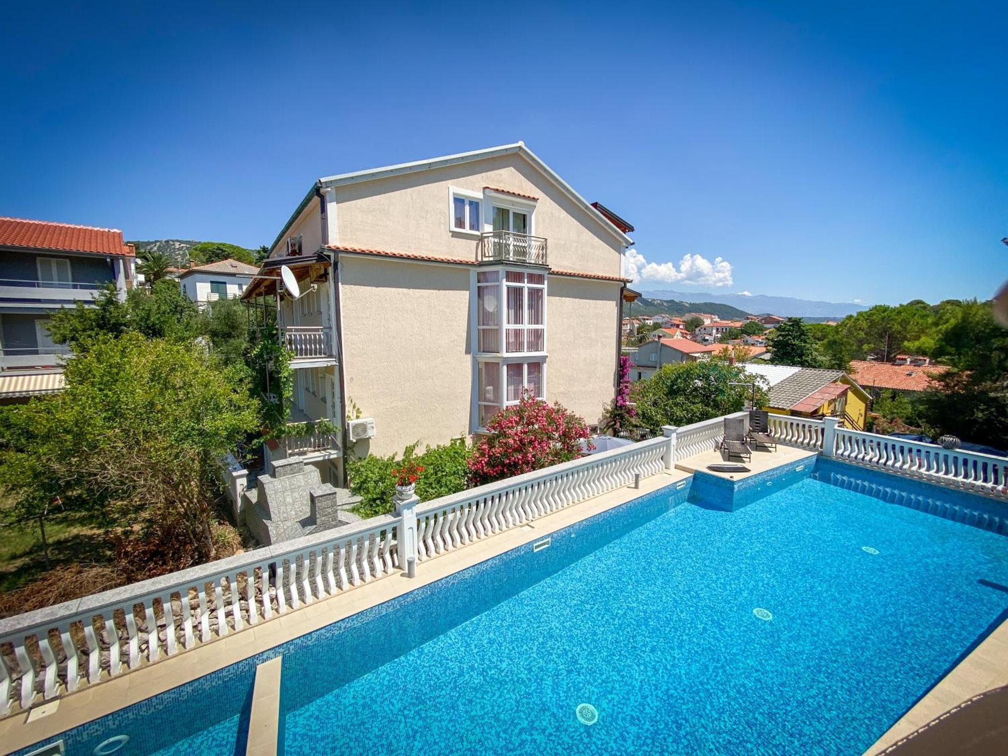 Apartments Happy Island Rab Rab Town Ngoại thất bức ảnh