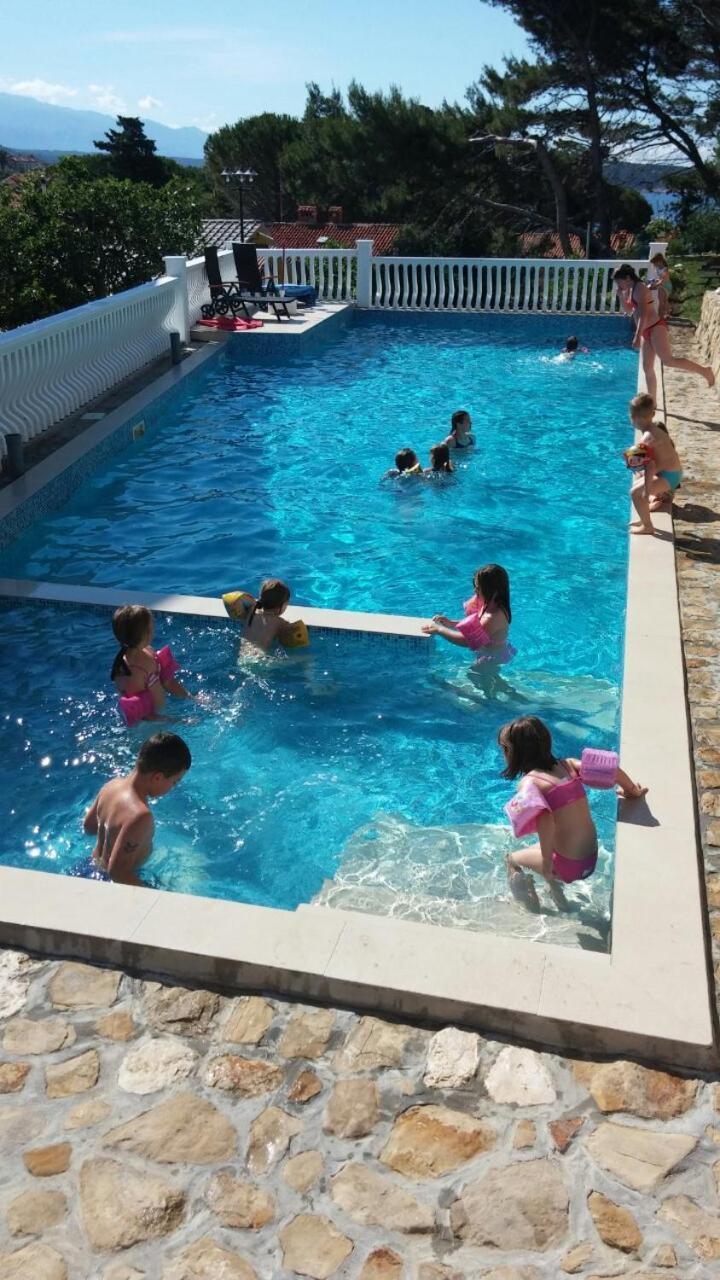 Apartments Happy Island Rab Rab Town Ngoại thất bức ảnh